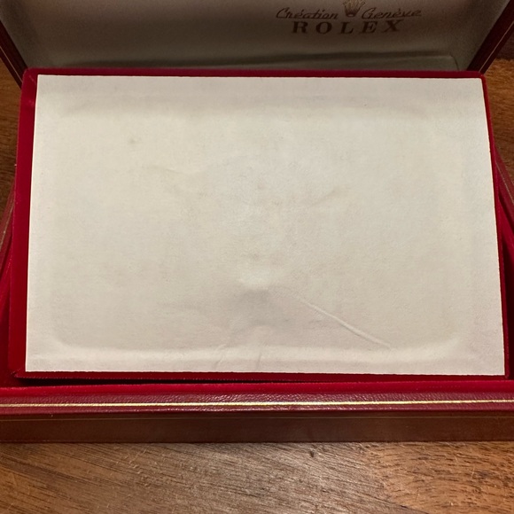 Rolex Ladies Vintage Presidential Box with Tapestry Top.  Perfect Condition! main image 4
